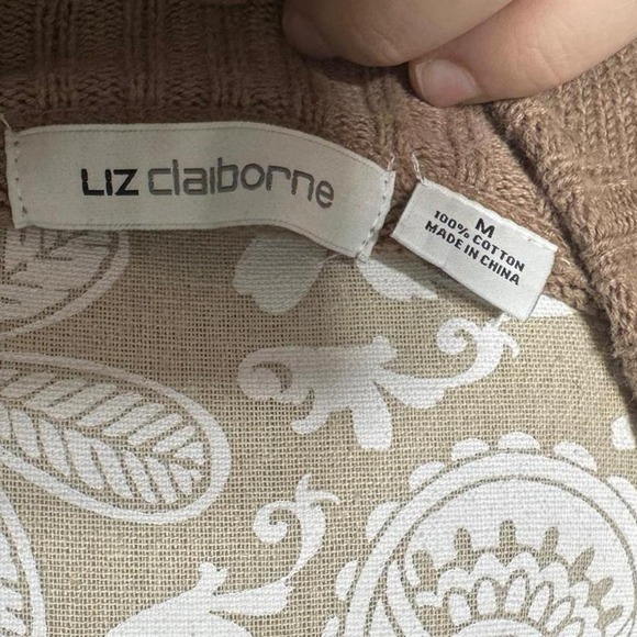 Brown Fall Cozy Sweater Neutral With Buttons Liz Claiborne Vintage Minimalist - Picture 4 of 4